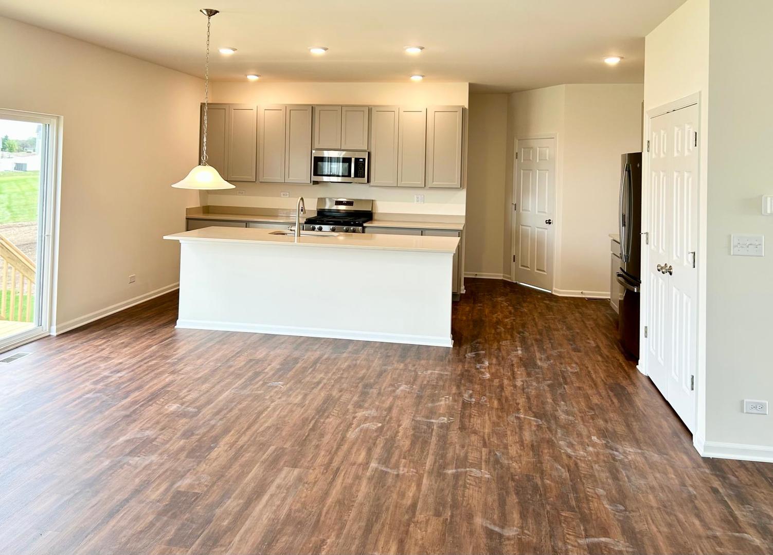 2310 Truman Trail, McHenry, IL 60051