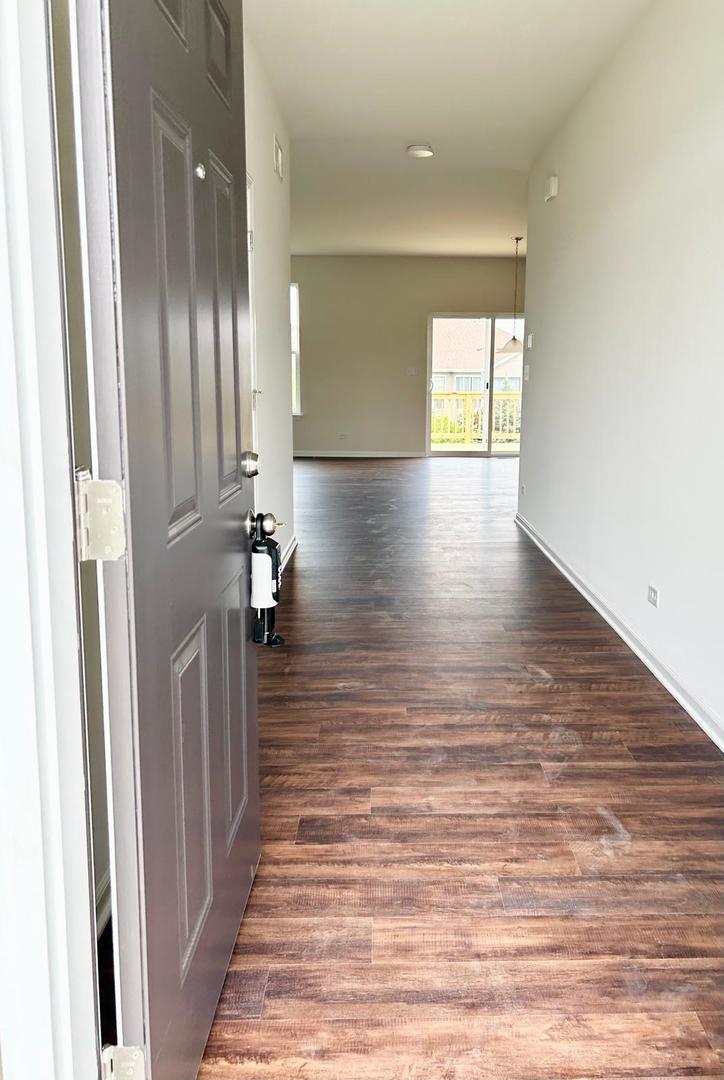 2310 Truman Trail, McHenry, IL 60051