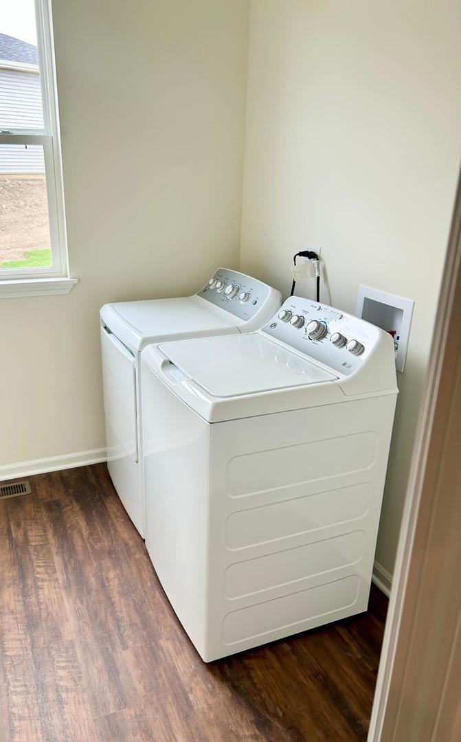 2310 Truman Trail, McHenry, IL 60051