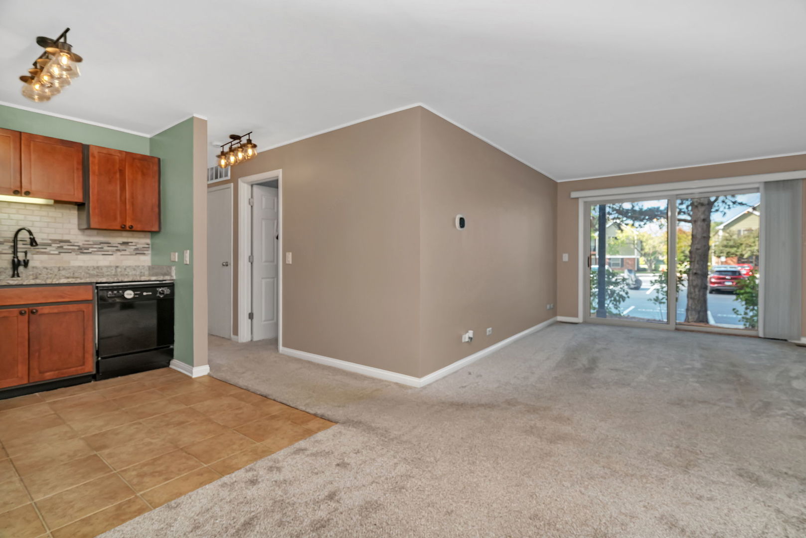 1332 Mc Dowell Road #104, Naperville, IL 60563