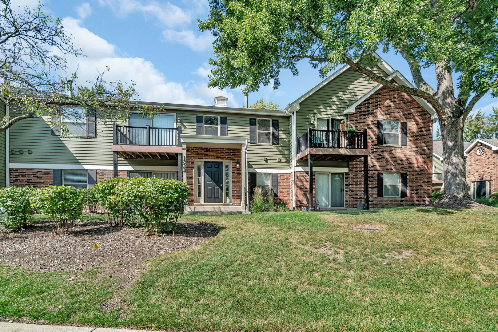 1332 Mc Dowell Road #104, Naperville, IL 60563