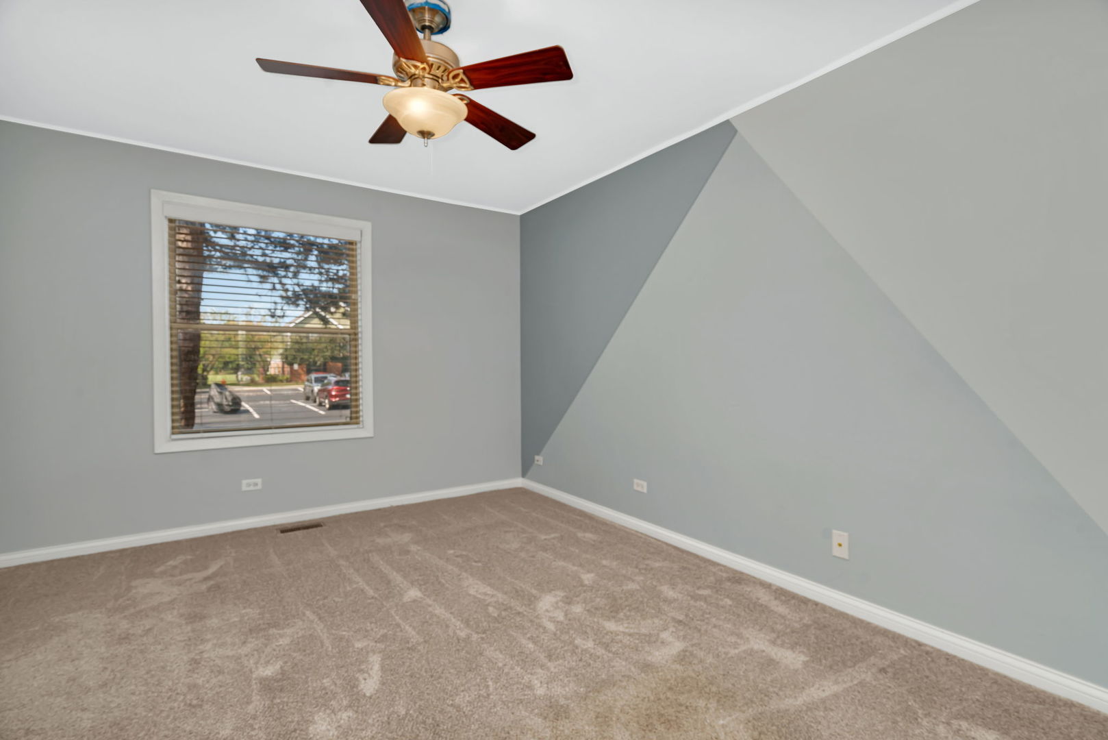 1332 Mc Dowell Road #104, Naperville, IL 60563