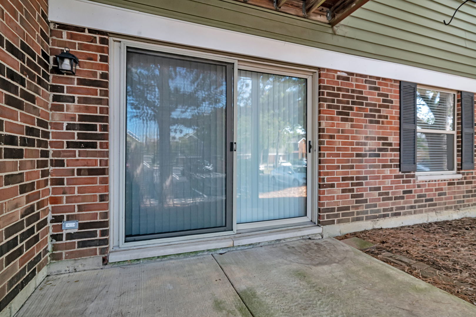 1332 Mc Dowell Road #104, Naperville, IL 60563