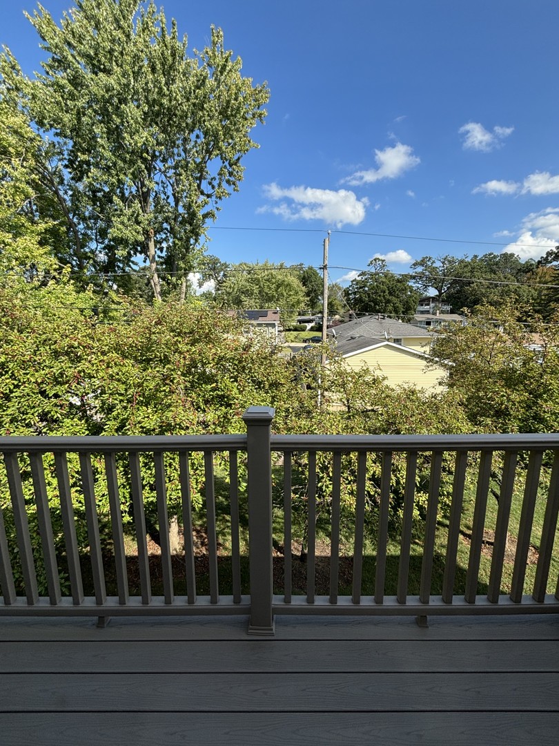 1163 N Red Oak Circle #4, Round Lake Beach, IL 60073