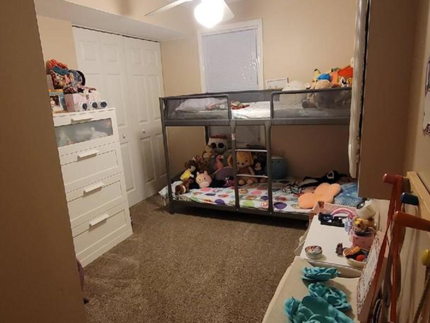 6N897 Roosevelt Avenue, St. Charles, IL 60174