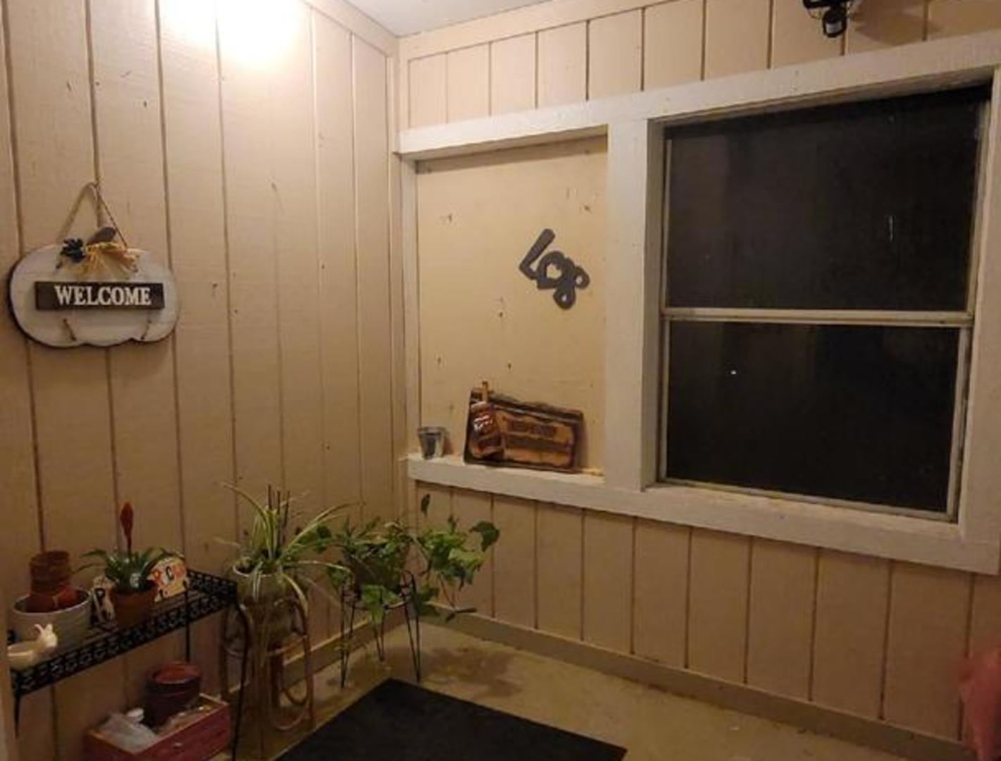 6N897 Roosevelt Avenue, St. Charles, IL 60174