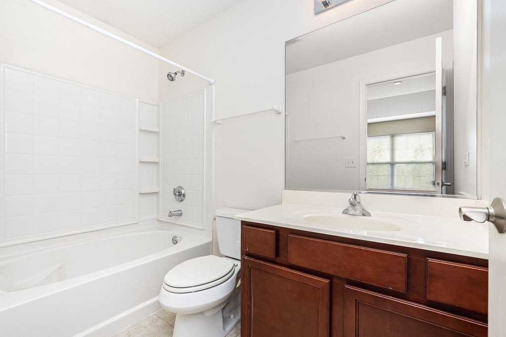 24480 John Adams Drive, Plainfield, IL 60544