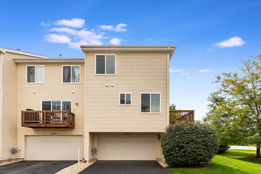 24480 John Adams Drive, Plainfield, IL 60544