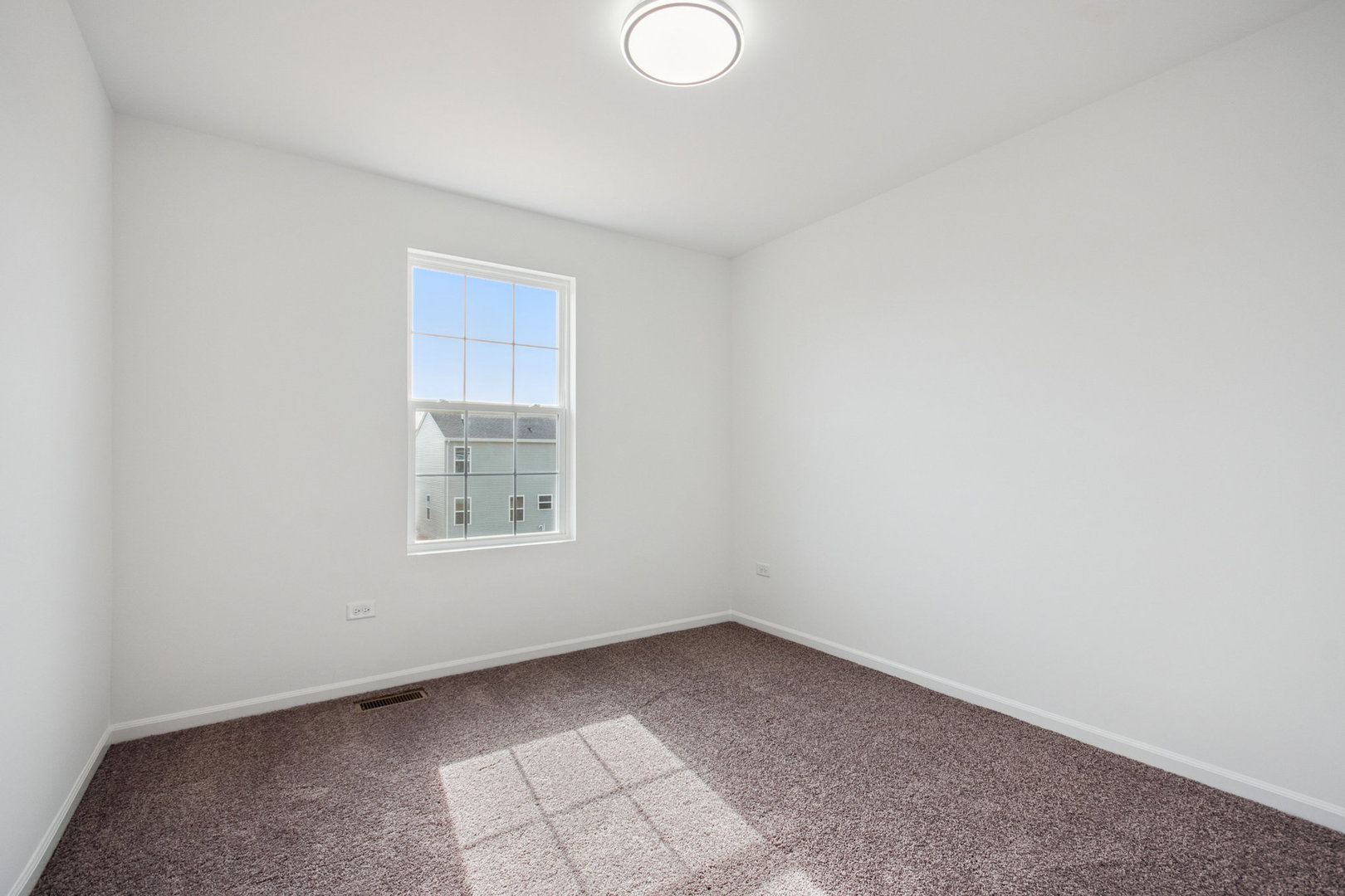 608 Henry Lane, Oswego, IL 60543