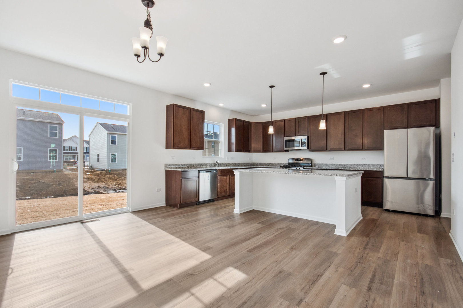 608 Henry Lane, Oswego, IL 60543