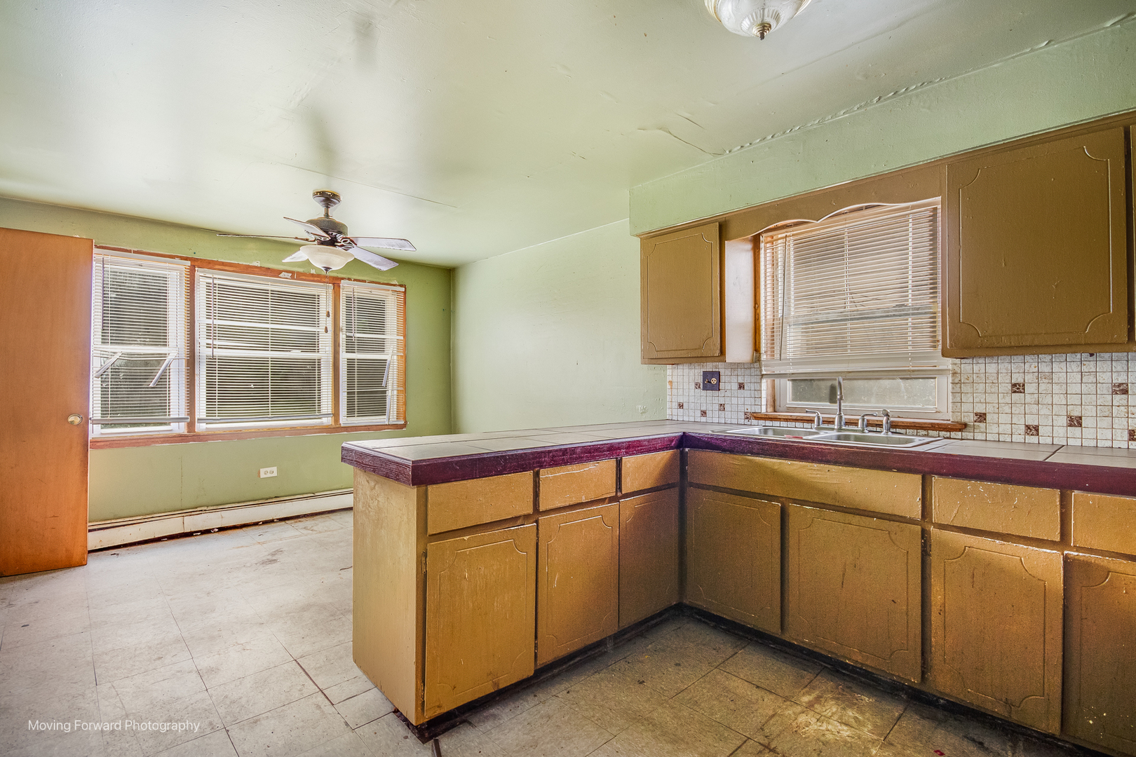 10534 S Wentworth Avenue, Chicago, IL 60628