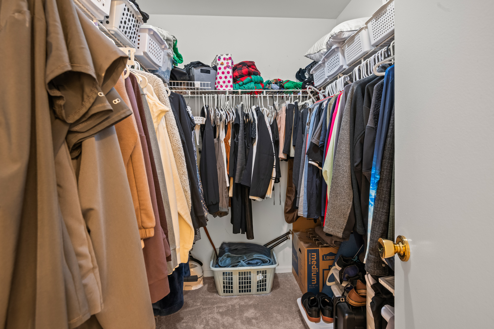 0S579 Robbins Street, Winfield, IL 60190