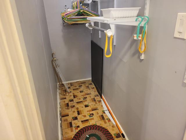 7125 S Cornell Avenue, Chicago, IL 60649