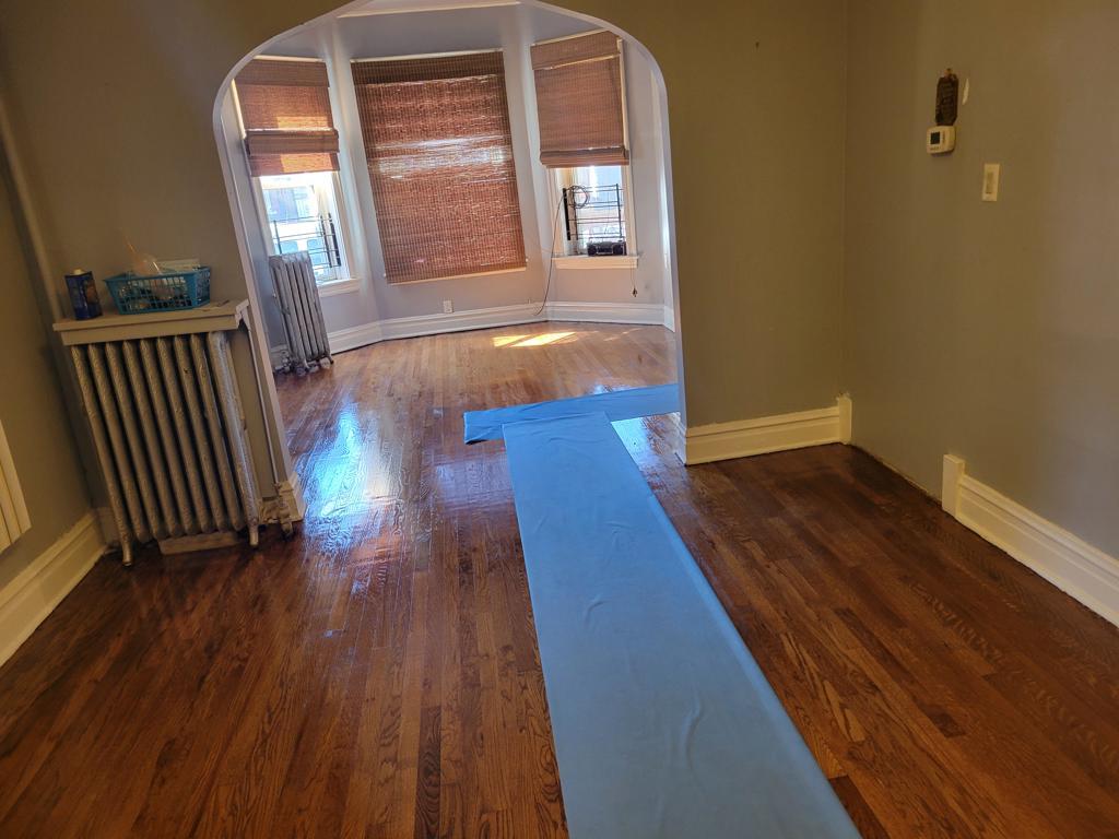 7125 S Cornell Avenue, Chicago, IL 60649