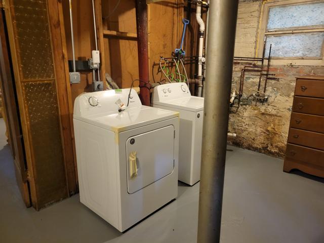 7125 S Cornell Avenue, Chicago, IL 60649