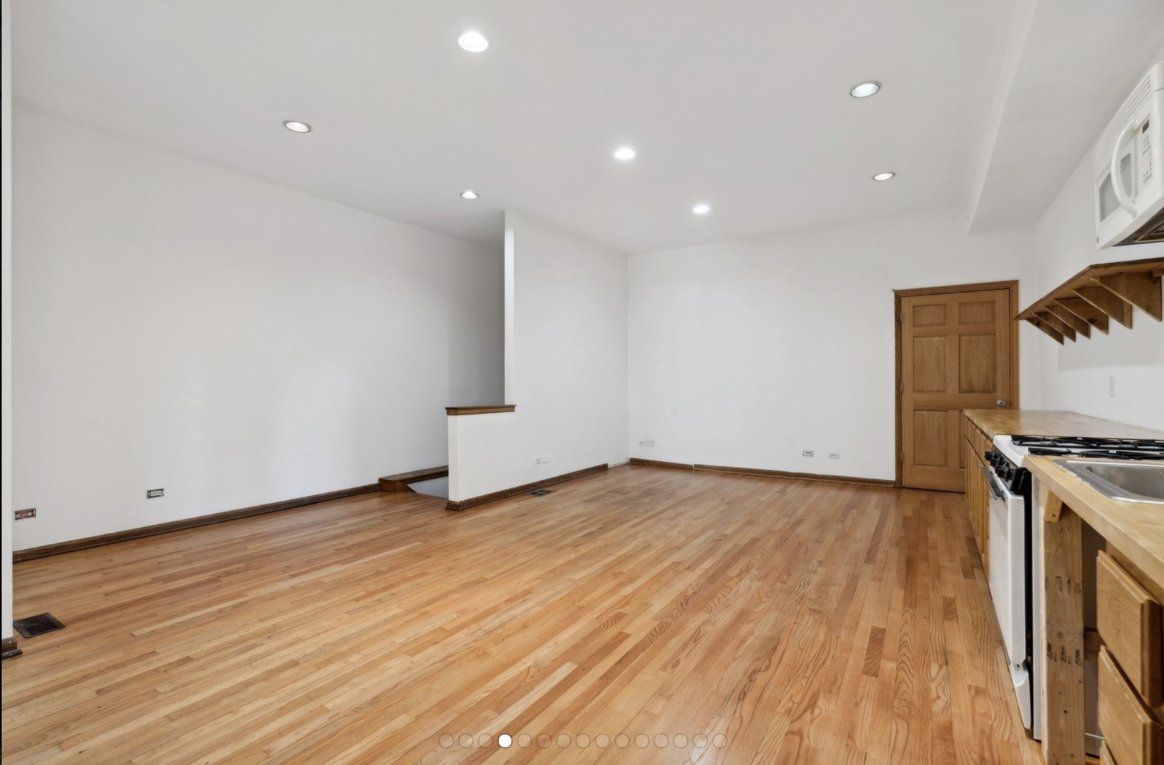 3043 N Ashland Avenue #Store, Chicago, IL 60657