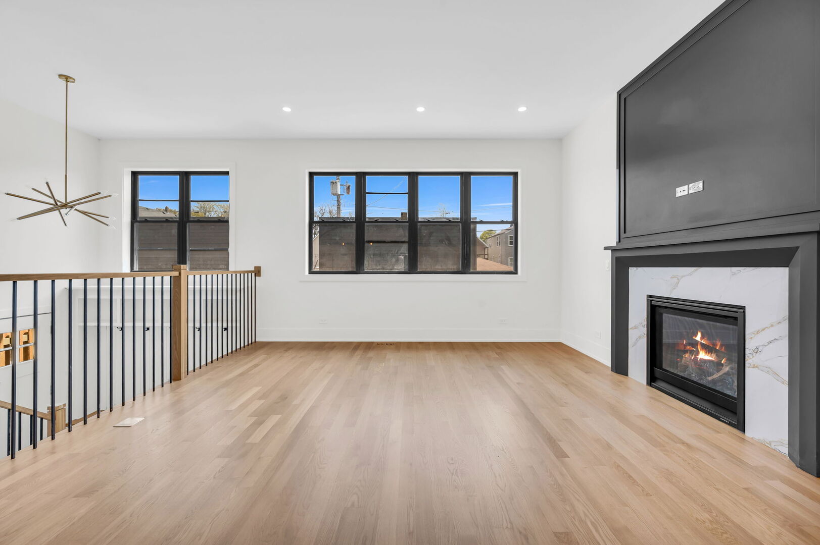 3903 N Drake Avenue, Chicago, IL 60618