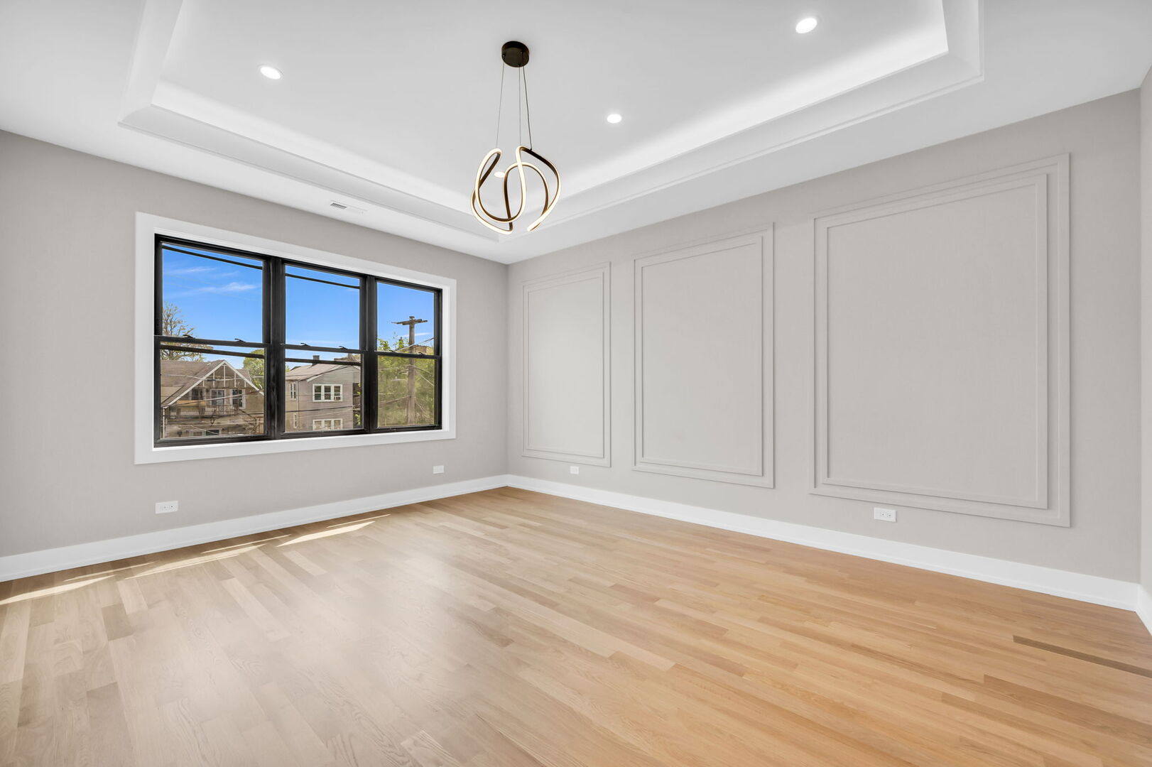 3903 N Drake Avenue, Chicago, IL 60618