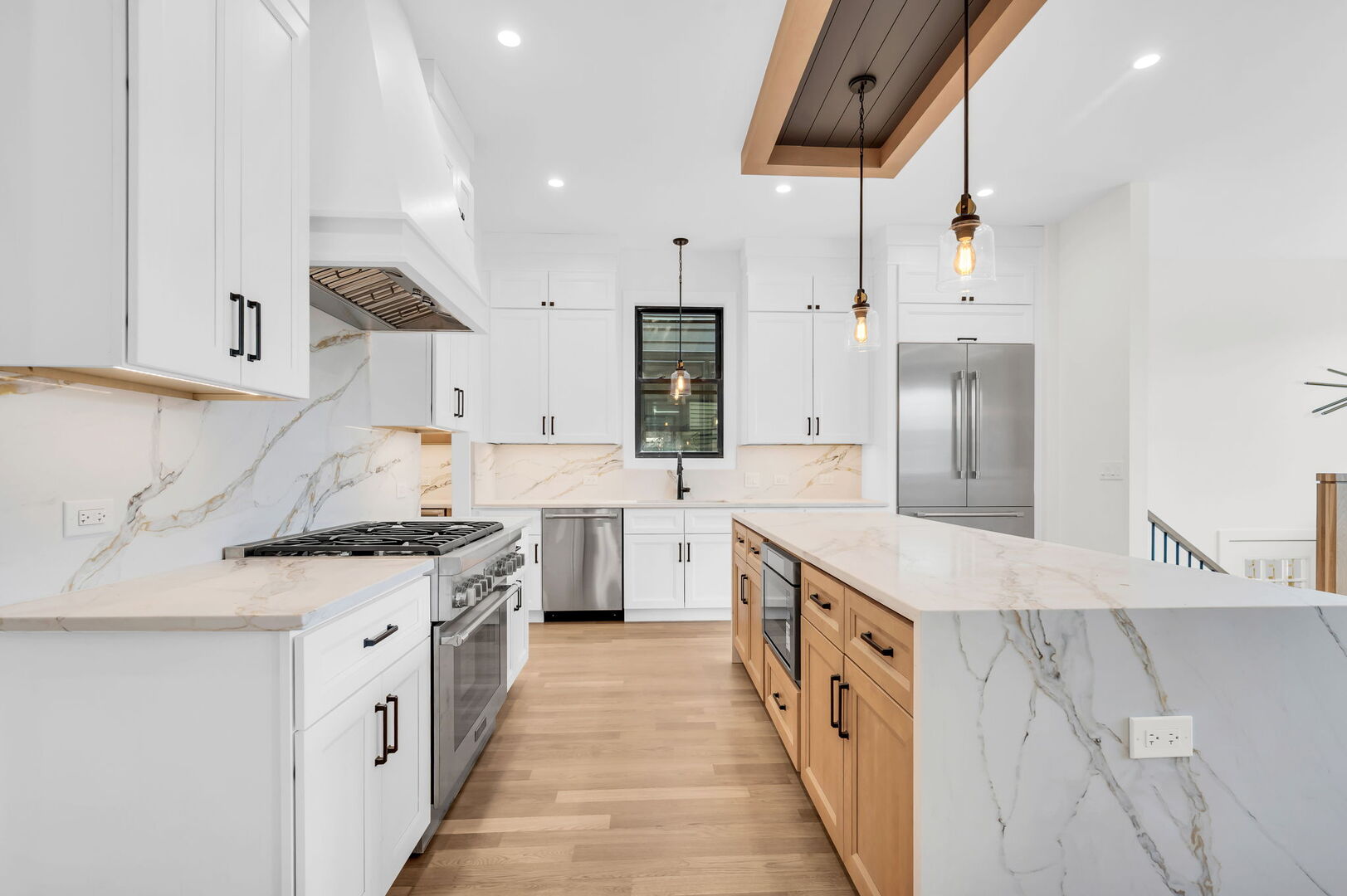 3903 N Drake Avenue, Chicago, IL 60618