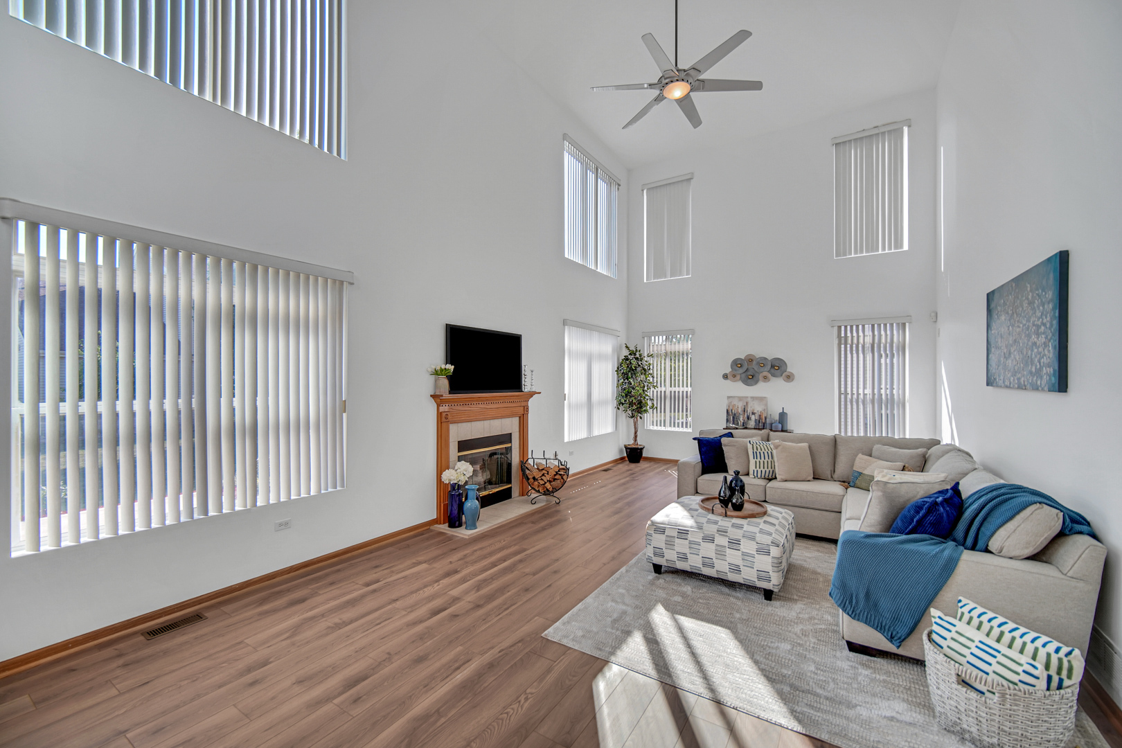 1692 Trails End Lane, Bolingbrook, IL 60490