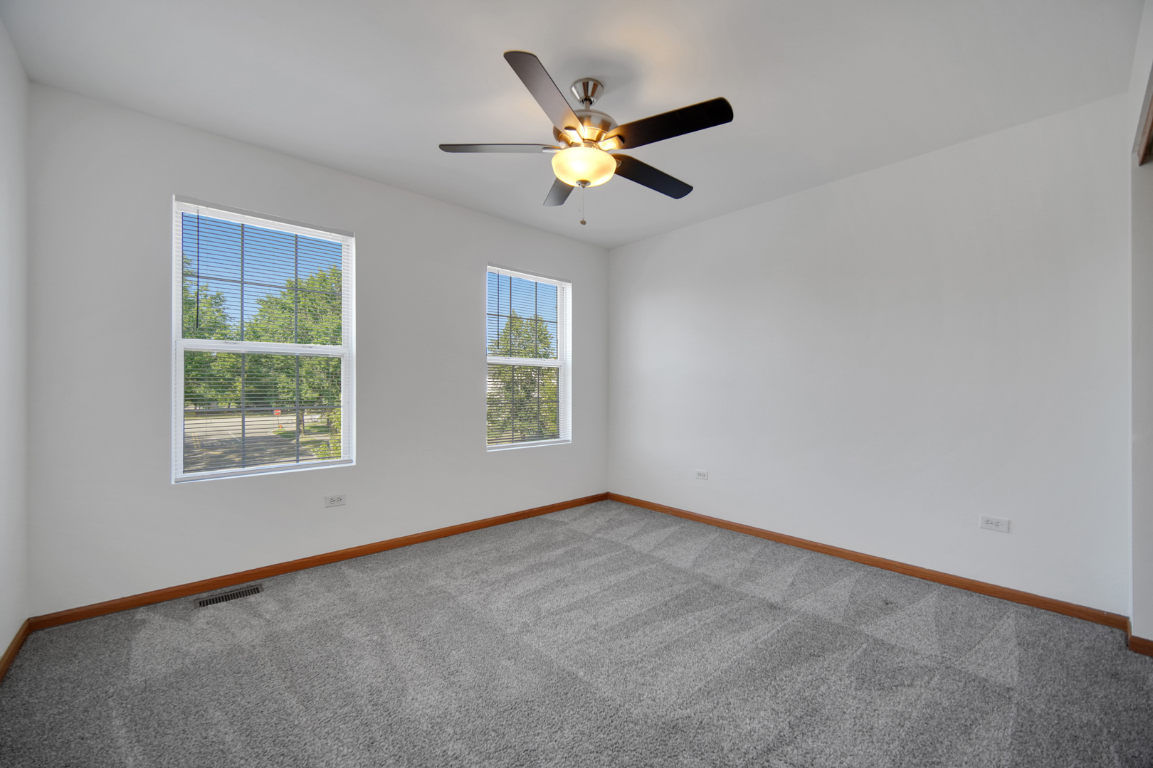 1692 Trails End Lane, Bolingbrook, IL 60490
