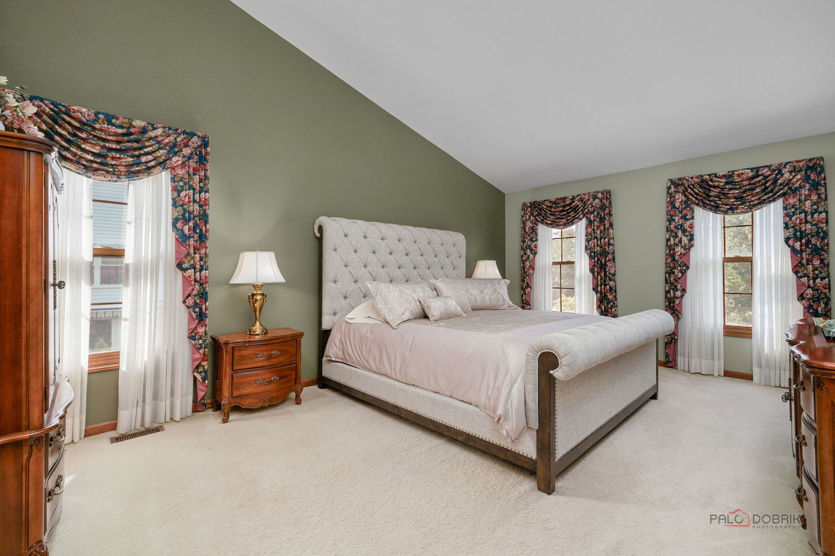 5140 Landers Drive, Hoffman Estates, IL 60192