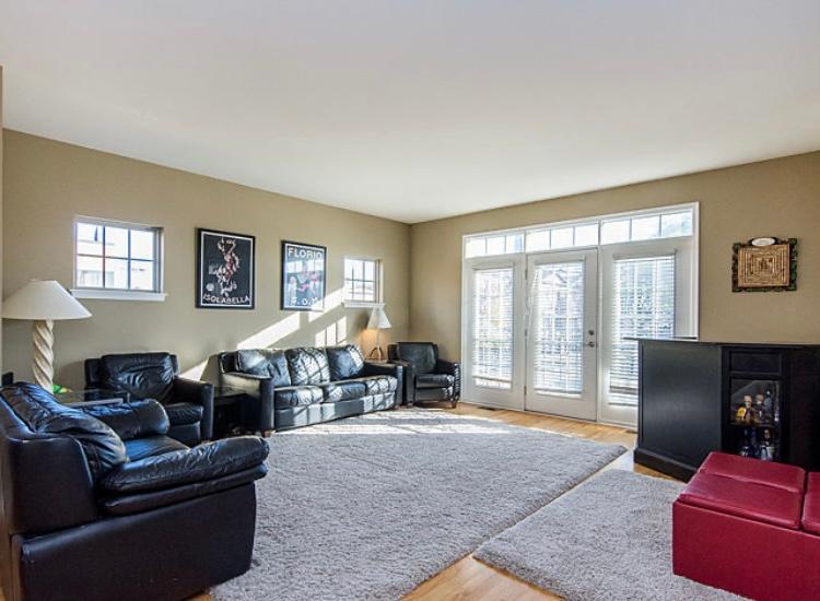 7426 W Fullerton Avenue, Elmwood Park, IL 60707