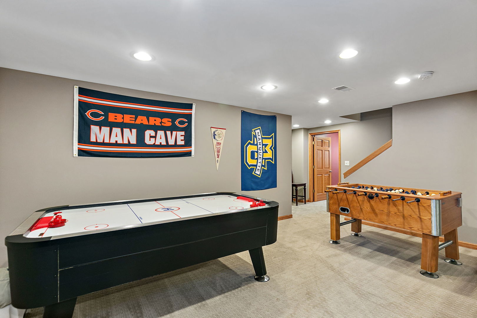 401 John Marshall Lane, Sycamore, IL 60178