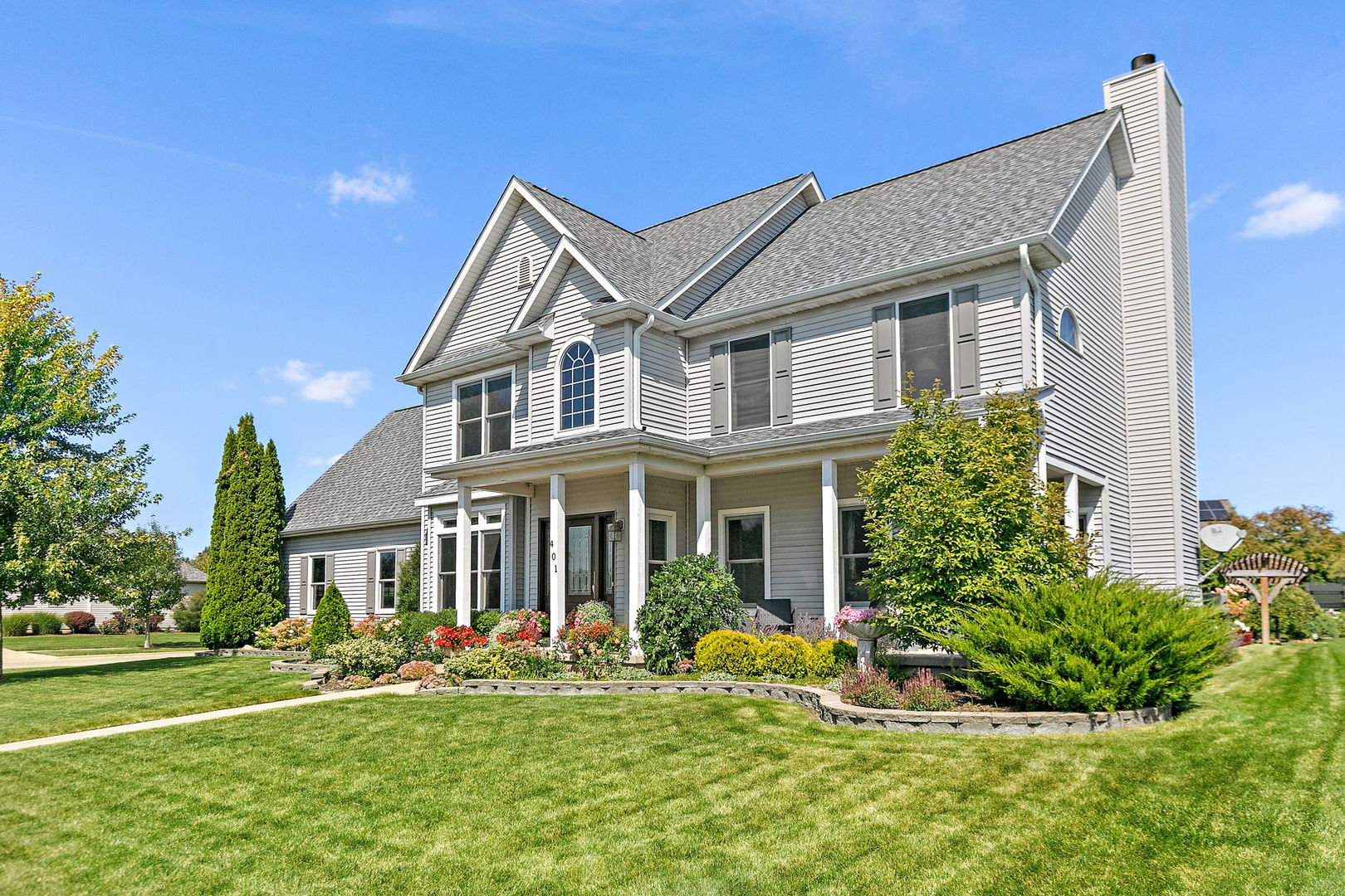 401 John Marshall Lane, Sycamore, IL 60178