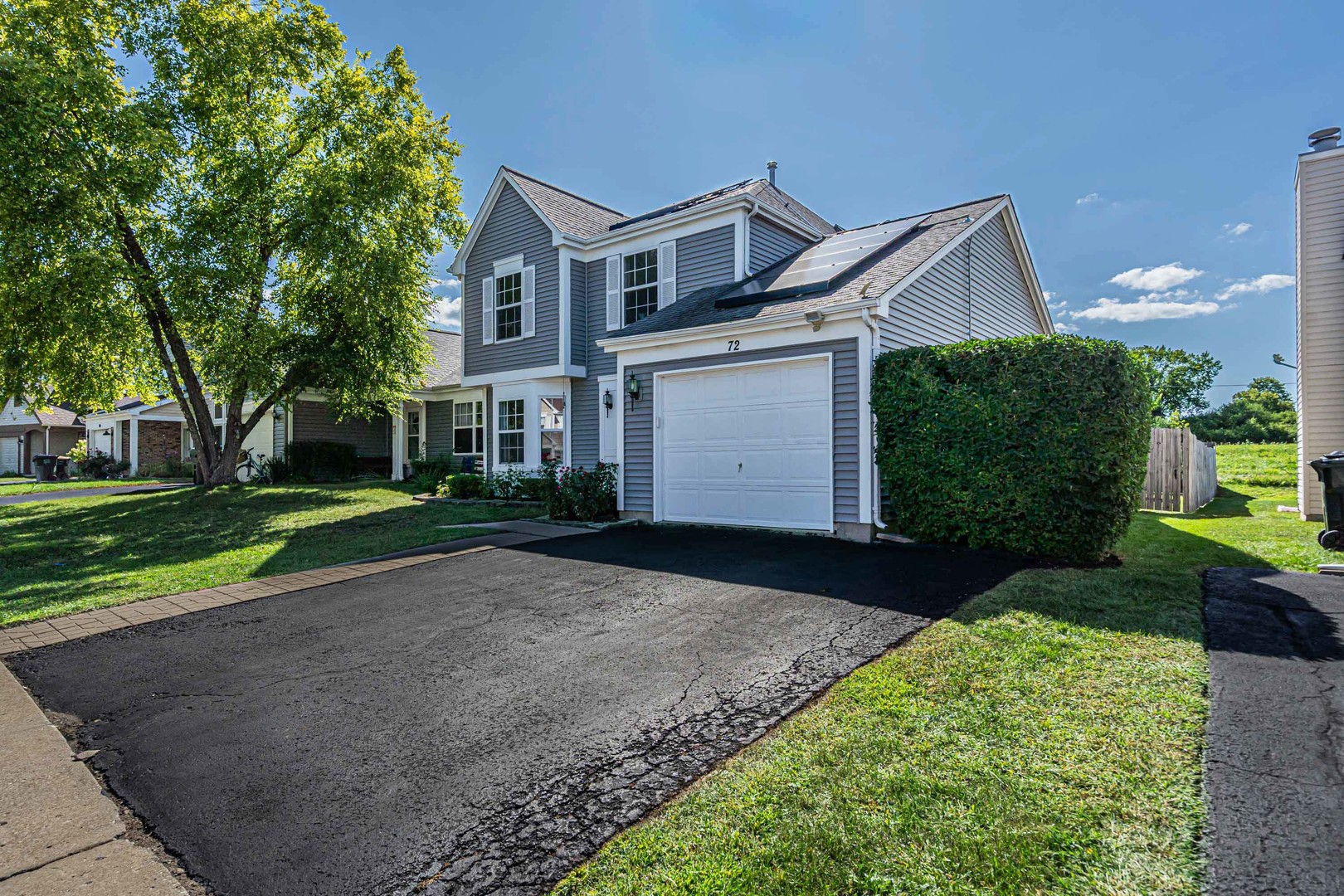 72 Wilton Lane, Mundelein, IL 60060