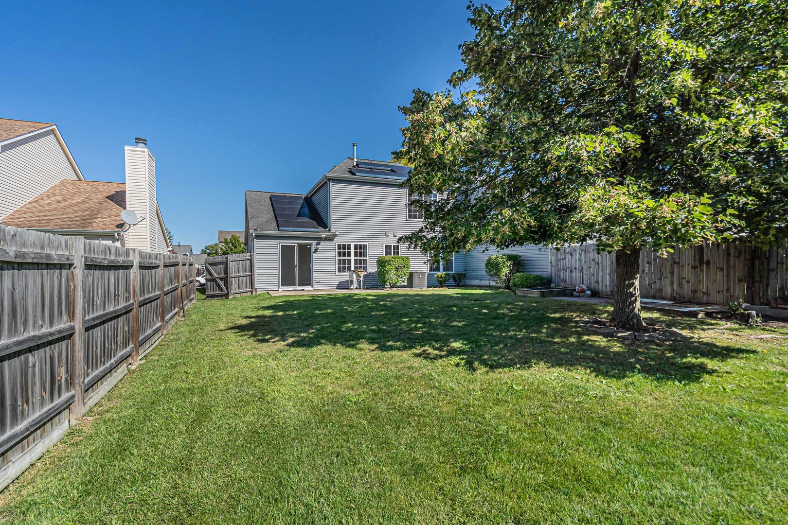 72 Wilton Lane, Mundelein, IL 60060