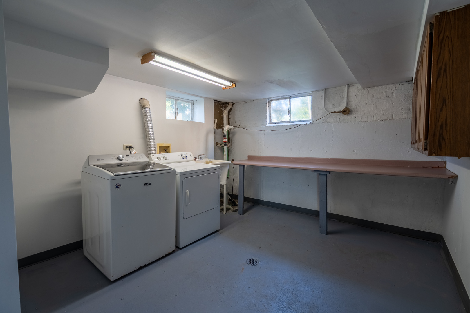 2166 Laura Lane, Des Plaines, IL 60018