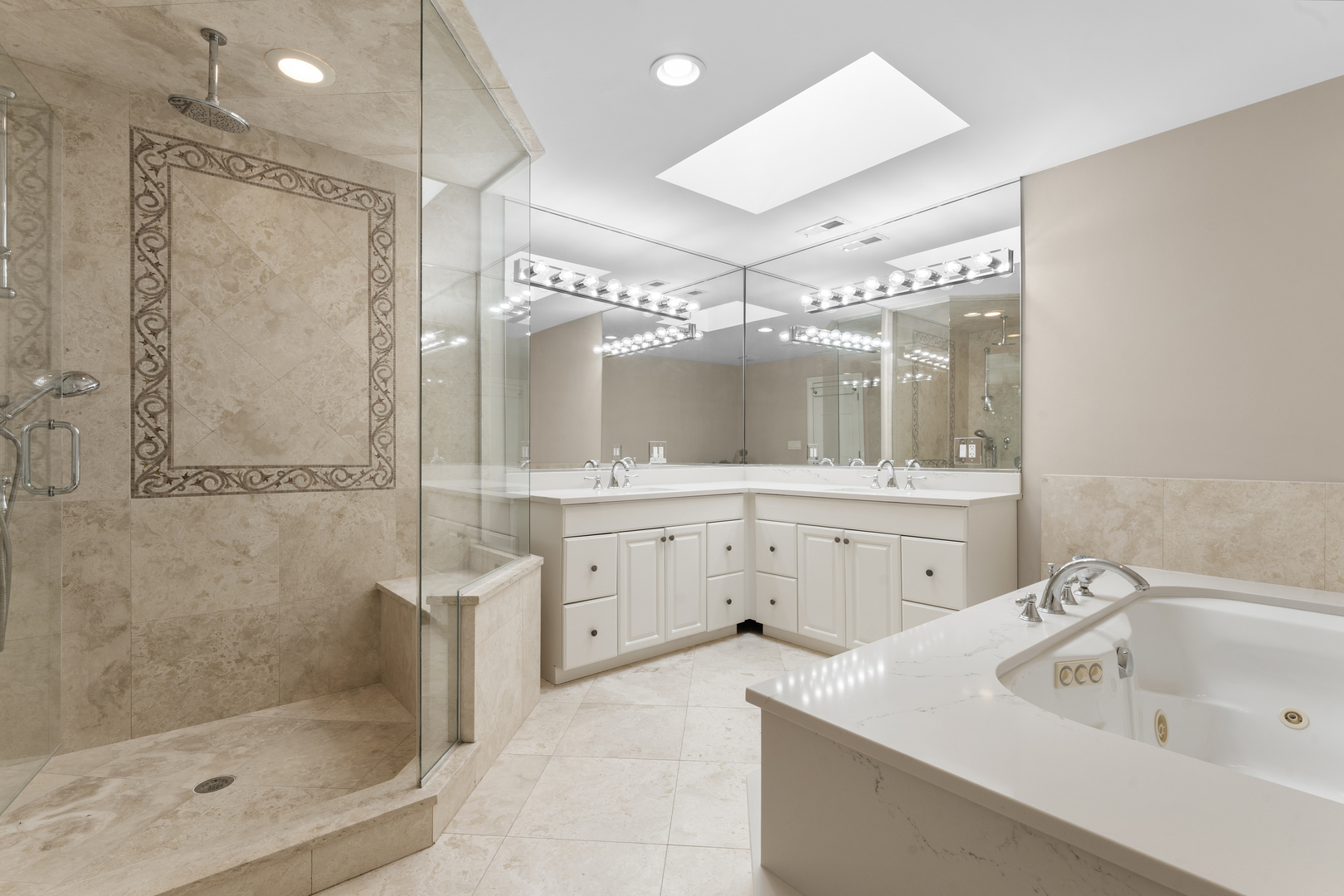 1184 Prospect Lane, Des Plaines, IL 60018