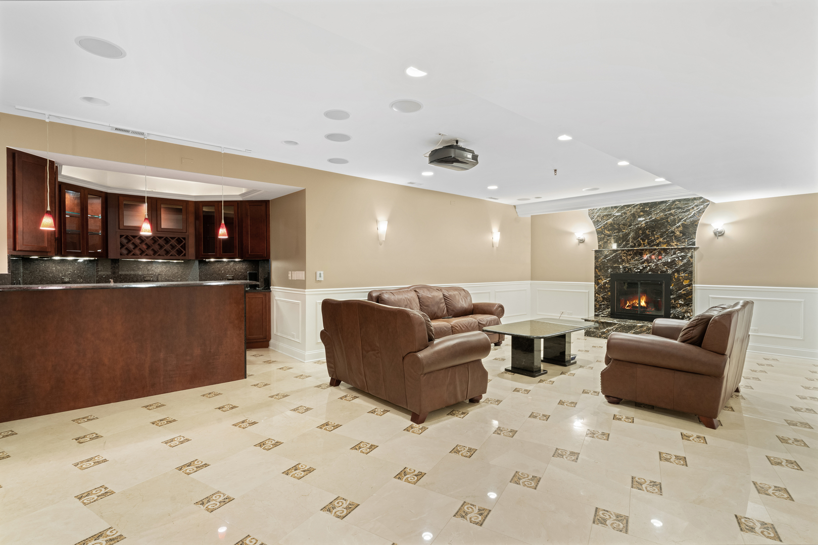 1184 Prospect Lane, Des Plaines, IL 60018
