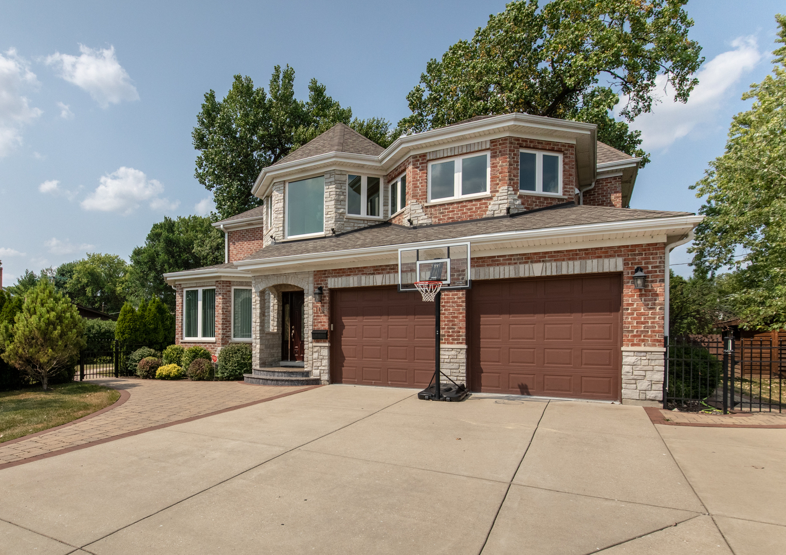 1184 Prospect Lane, Des Plaines, IL 60018