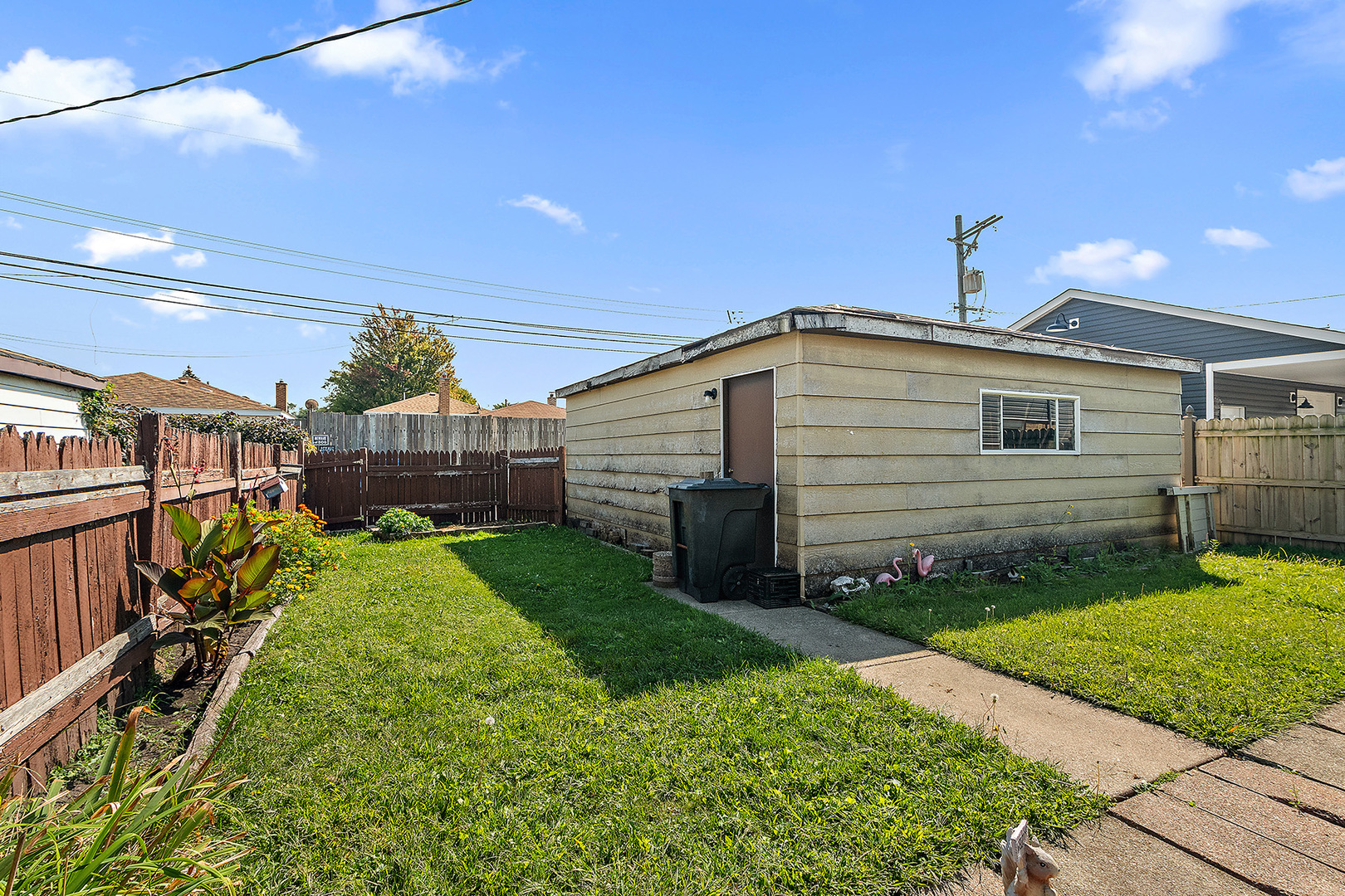 12917 S Marquette Avenue, Chicago, IL 60633