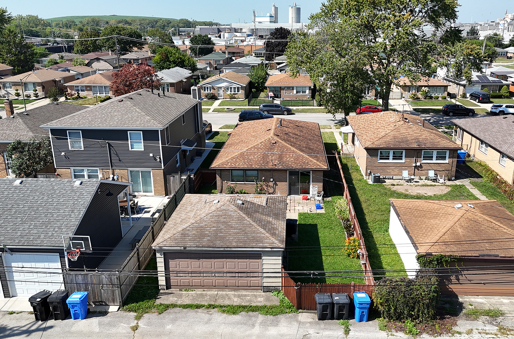 12917 S Marquette Avenue, Chicago, IL 60633