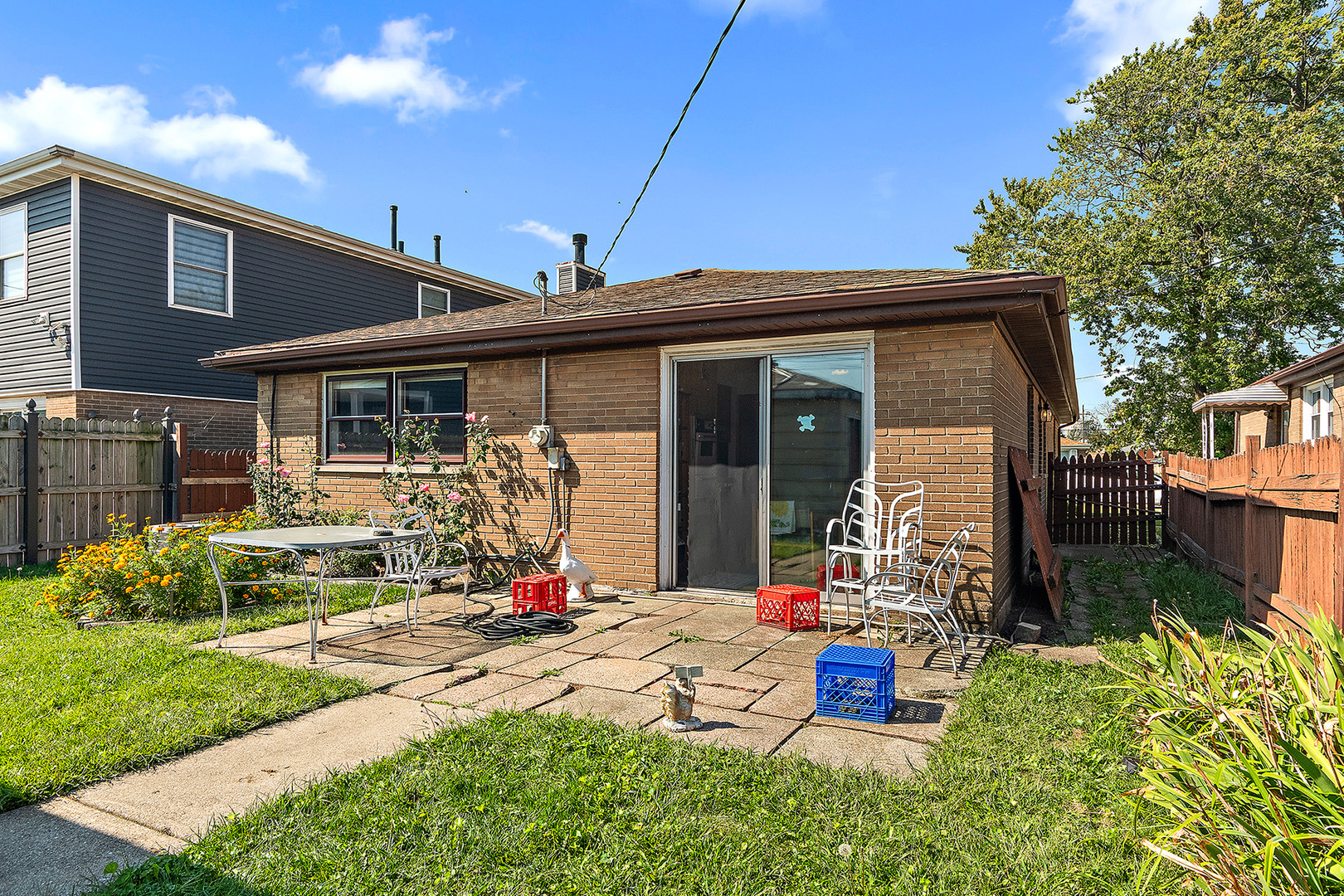 12917 S Marquette Avenue, Chicago, IL 60633