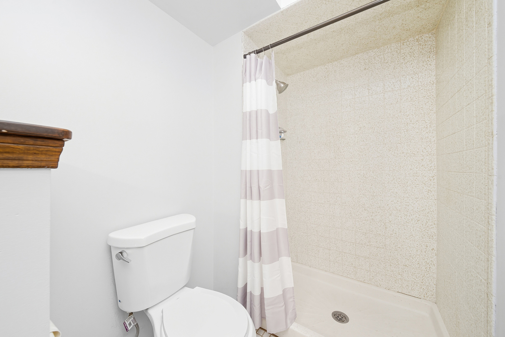 5S254 Middle Road, Naperville, IL 60563