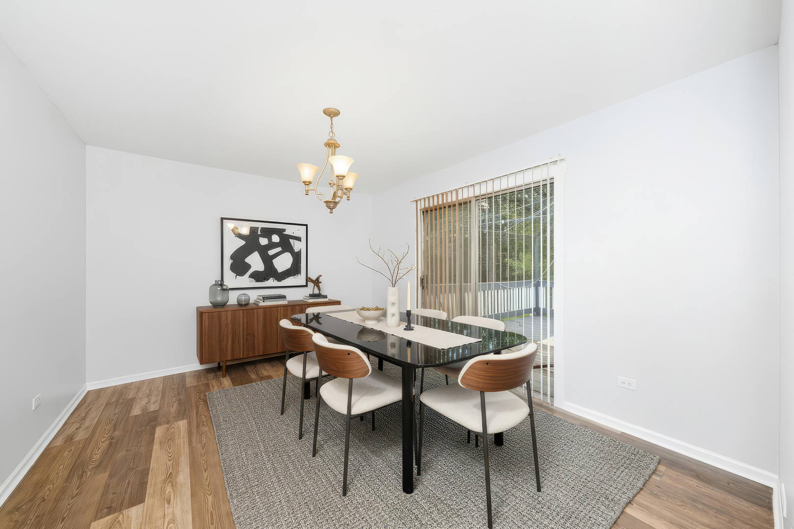 5S254 Middle Road, Naperville, IL 60563