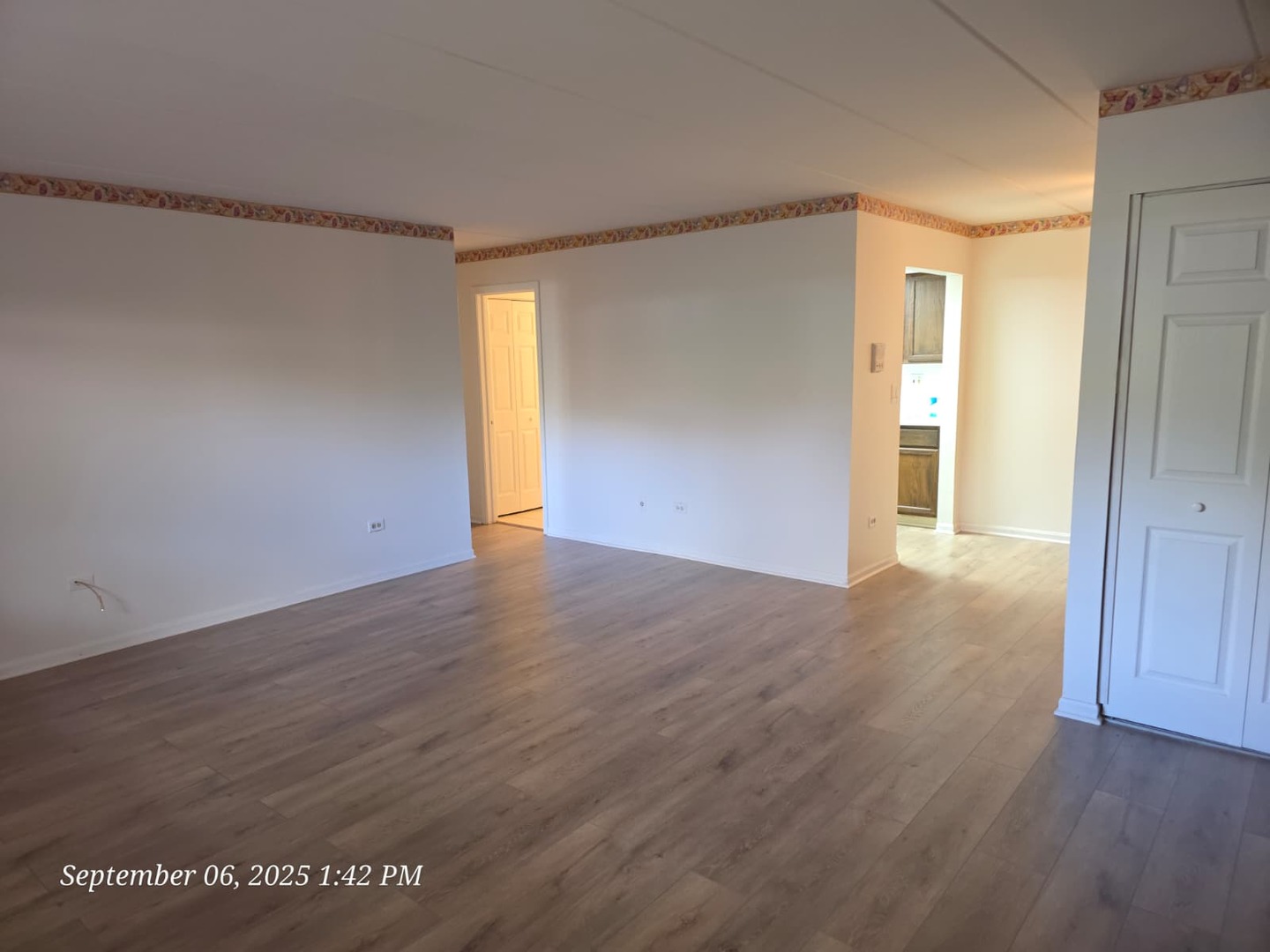 234 E Bailey Road #B, Naperville, IL 60565
