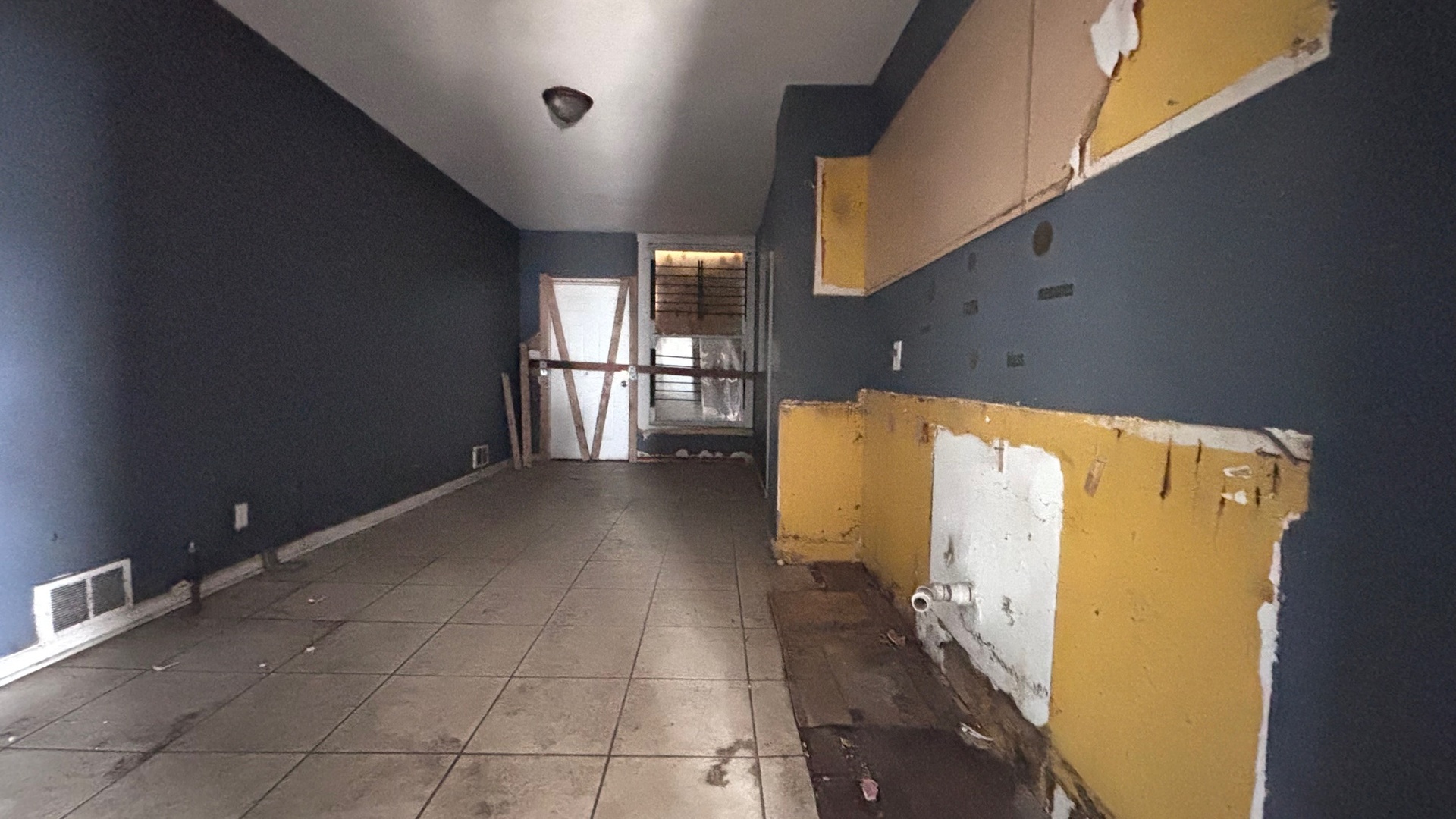 7125 S University Avenue, Chicago, IL 60619