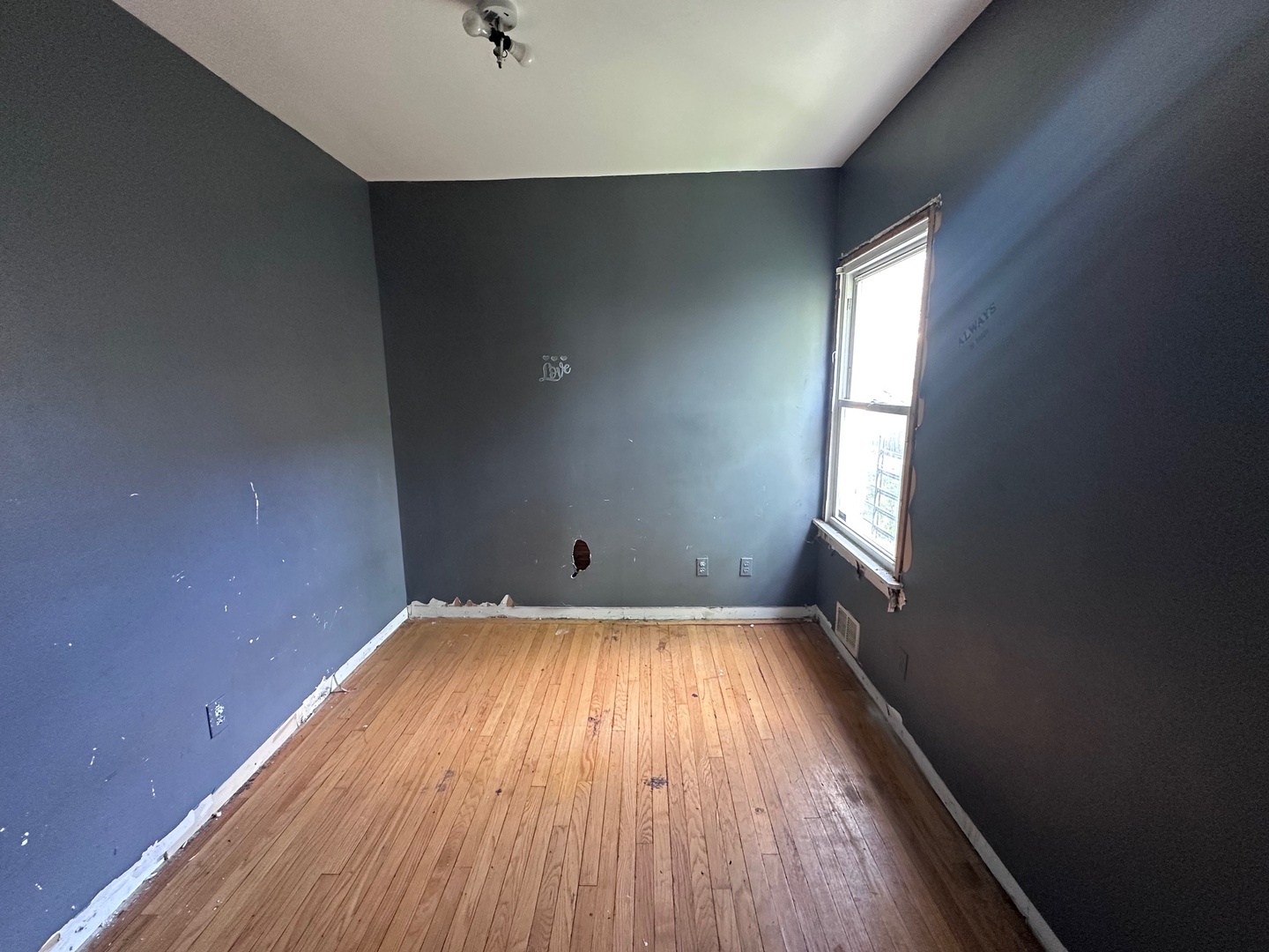 7125 S University Avenue, Chicago, IL 60619