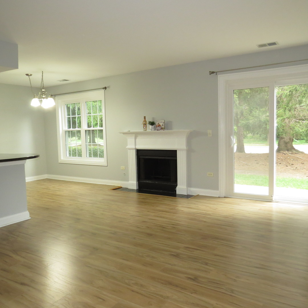 43 Foxcroft Road #115, Naperville, IL 60565