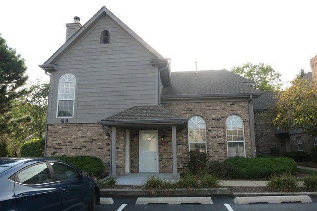 43 Foxcroft Road #115, Naperville, IL 60565