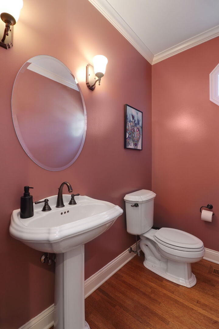 5134 Elmwood Avenue, Downers Grove, IL 60515