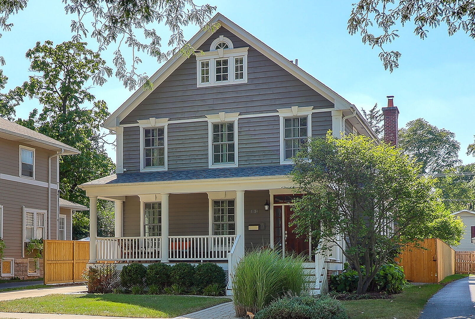 5134 Elmwood Avenue, Downers Grove, IL 60515