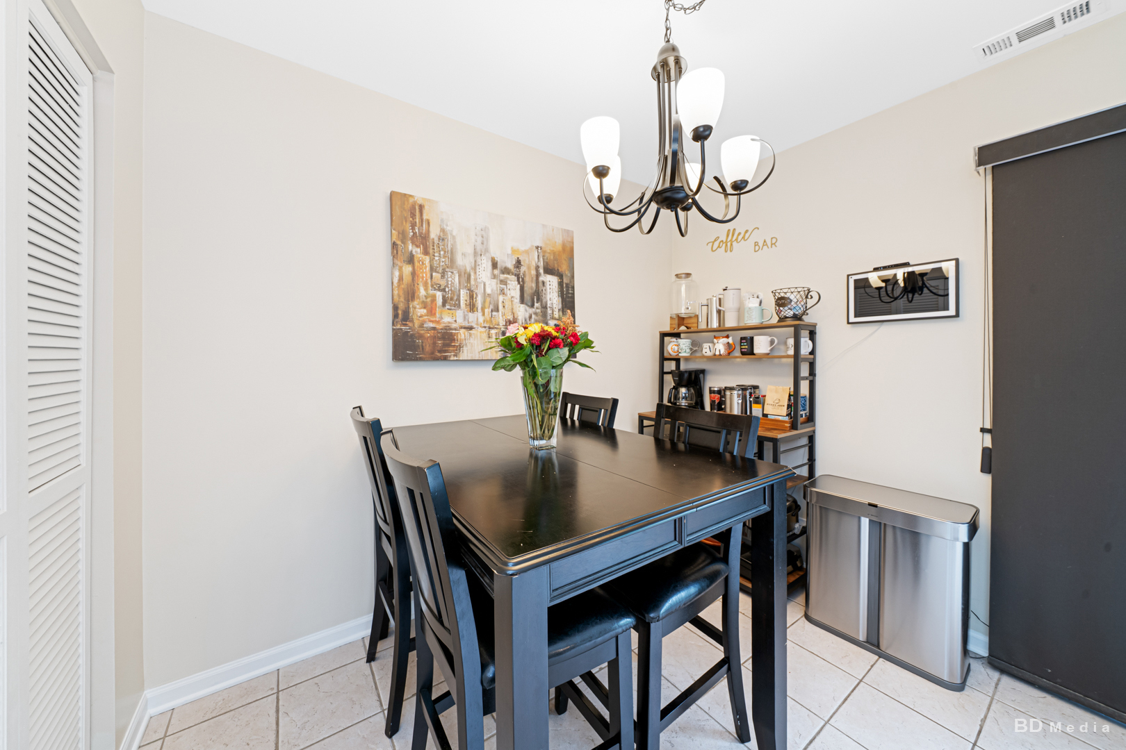 2611 Woodmere Drive, Darien, IL 60561