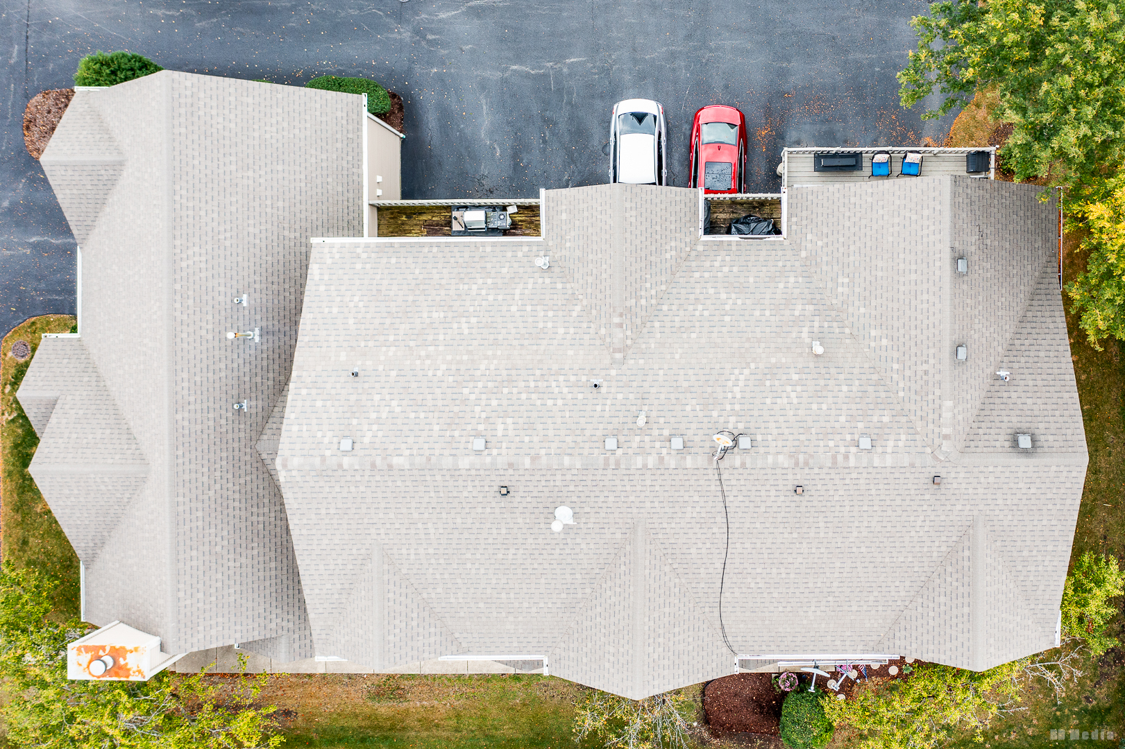 2611 Woodmere Drive, Darien, IL 60561