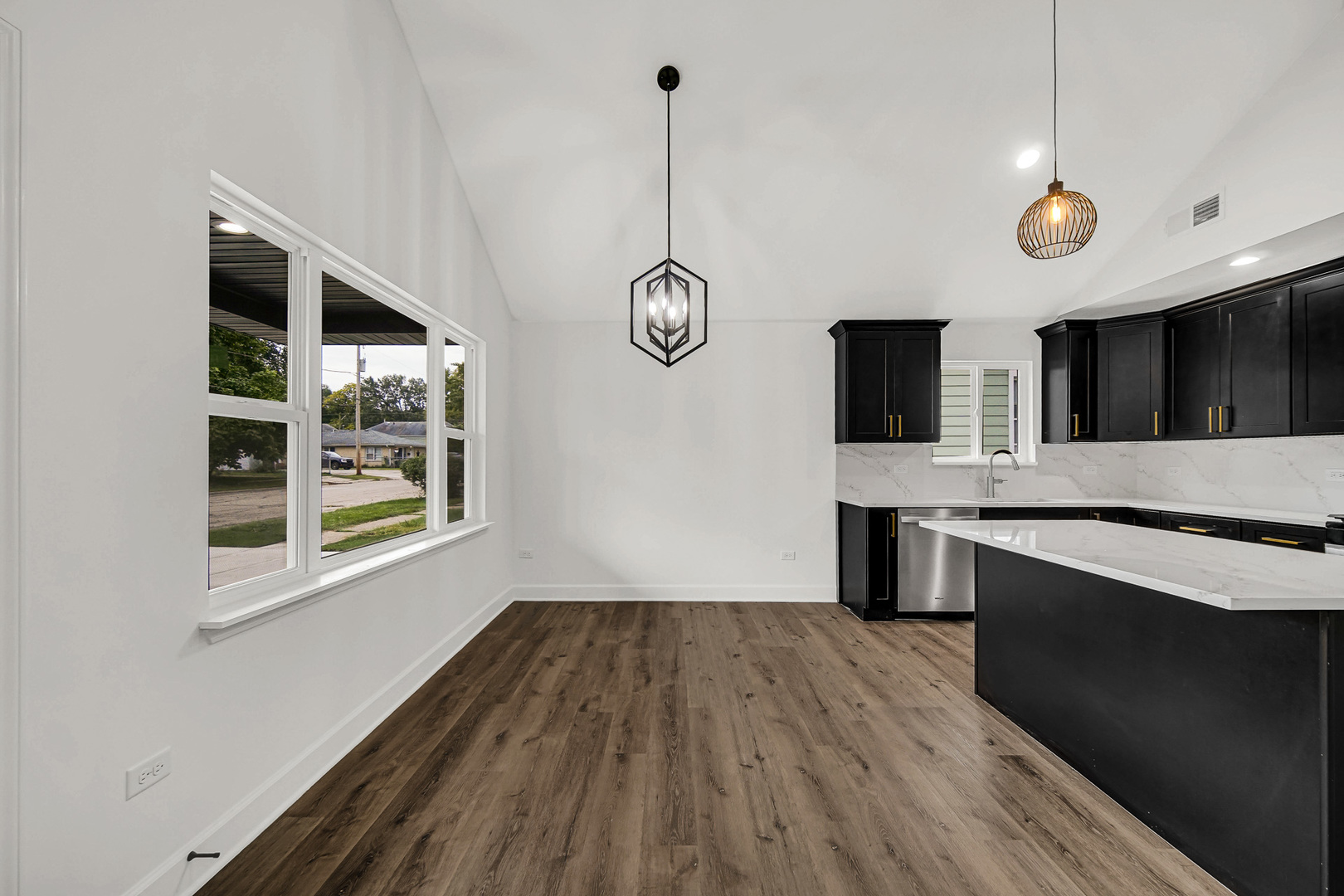 1228 Grant Street, Morris, IL 60450